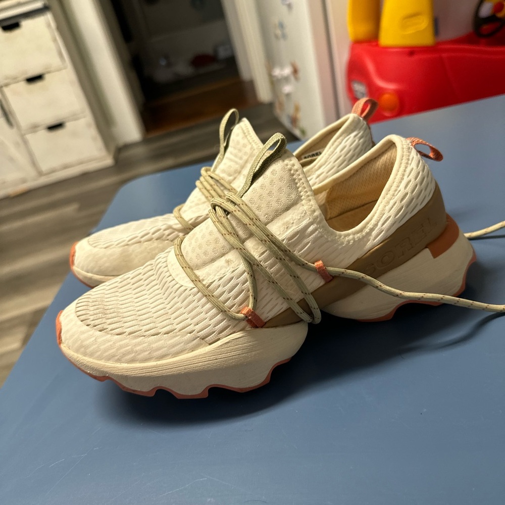 Sorel Cream and Tan Casual Shoes